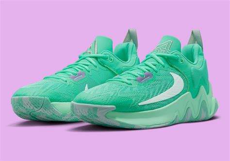 Nike giannis immortality 2 - 2023 ж. 01 шіл. ... Designed for comfortable wear for sports and street style, NIKE is always fun to wear. Upgrade in style with a wide range from the world's ...